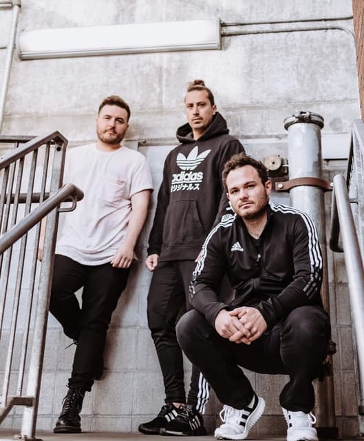 'Strawberry Girls' Spotify profile image