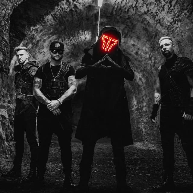 'Smash Into Pieces' Spotify profile image