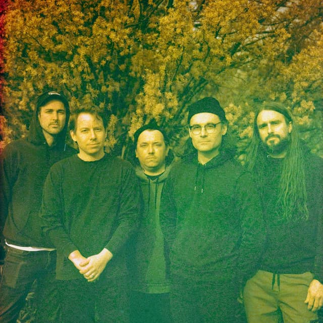 'Pianos Become The Teeth' Spotify profile image