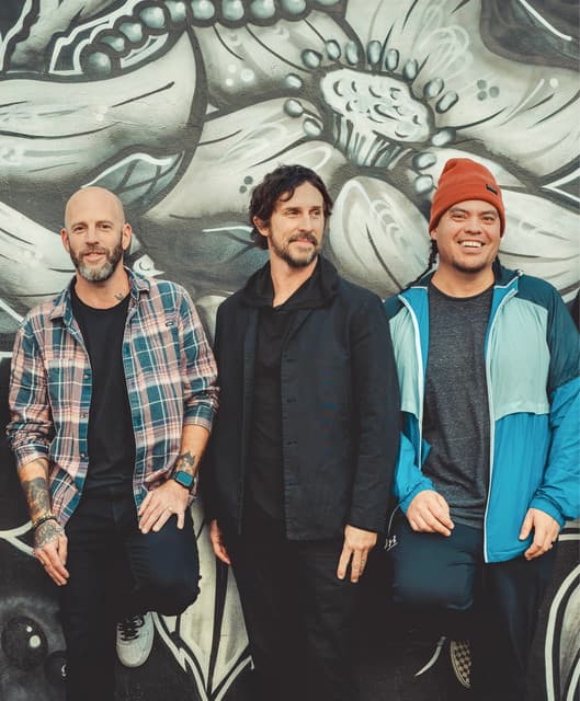 '10 Years' Spotify profile image